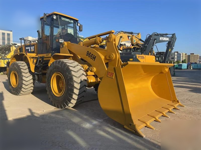 CATERPILLAR 966H - Radlader: das Bild 4 CATERPILLAR 966H - Radlader: das Bild 4