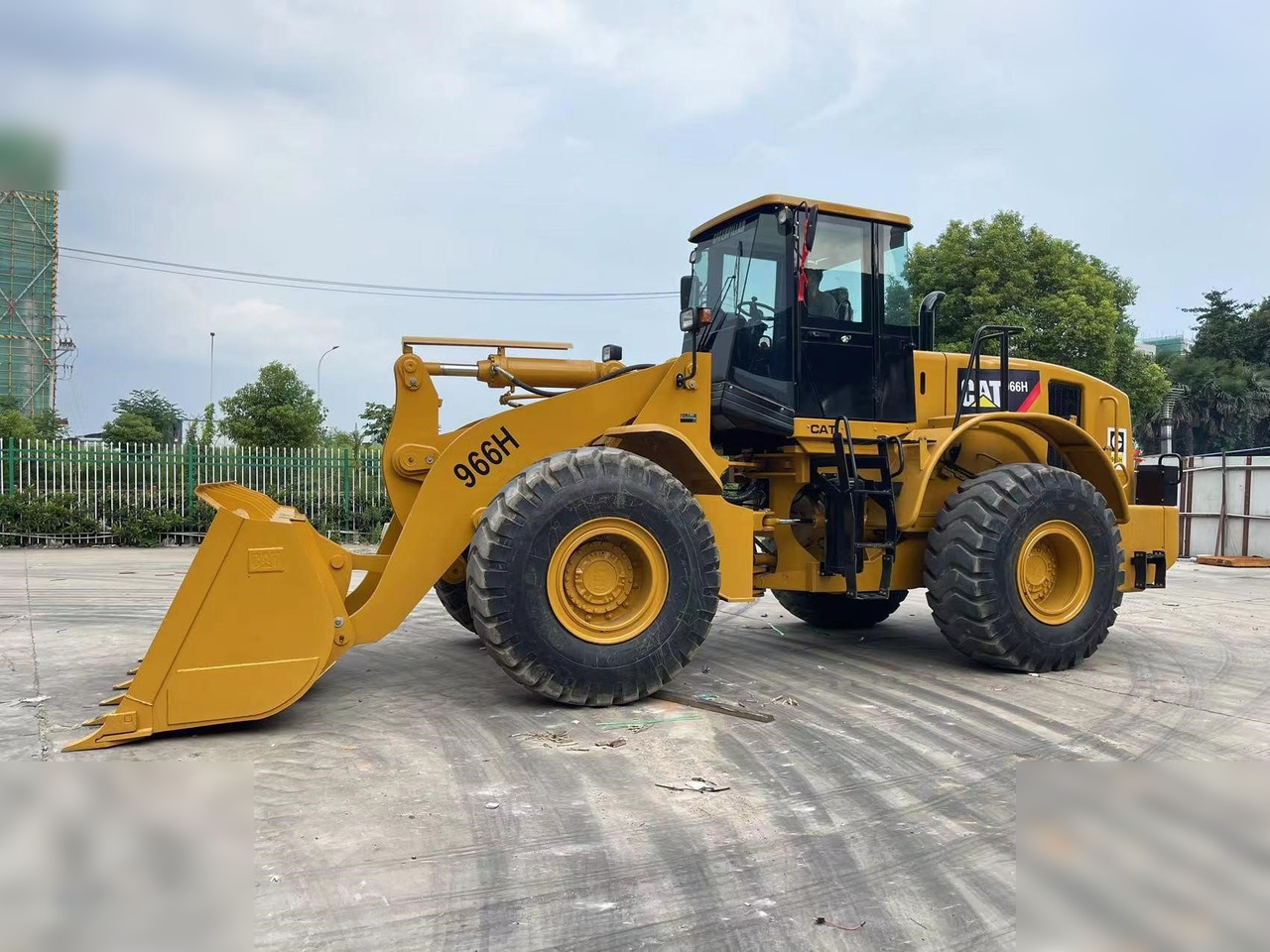 CATERPILLAR 966H - Radlader: das Bild 1 CATERPILLAR 966H - Radlader: das Bild 1