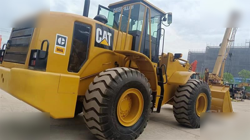 CATERPILLAR 966L - Radlader: das Bild 2 CATERPILLAR 966L - Radlader: das Bild 2