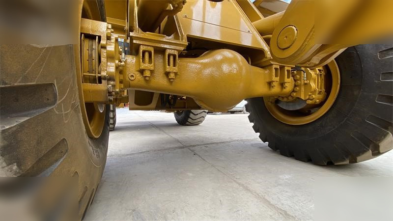 CATERPILLAR 966L - Radlader: das Bild 5 CATERPILLAR 966L - Radlader: das Bild 5