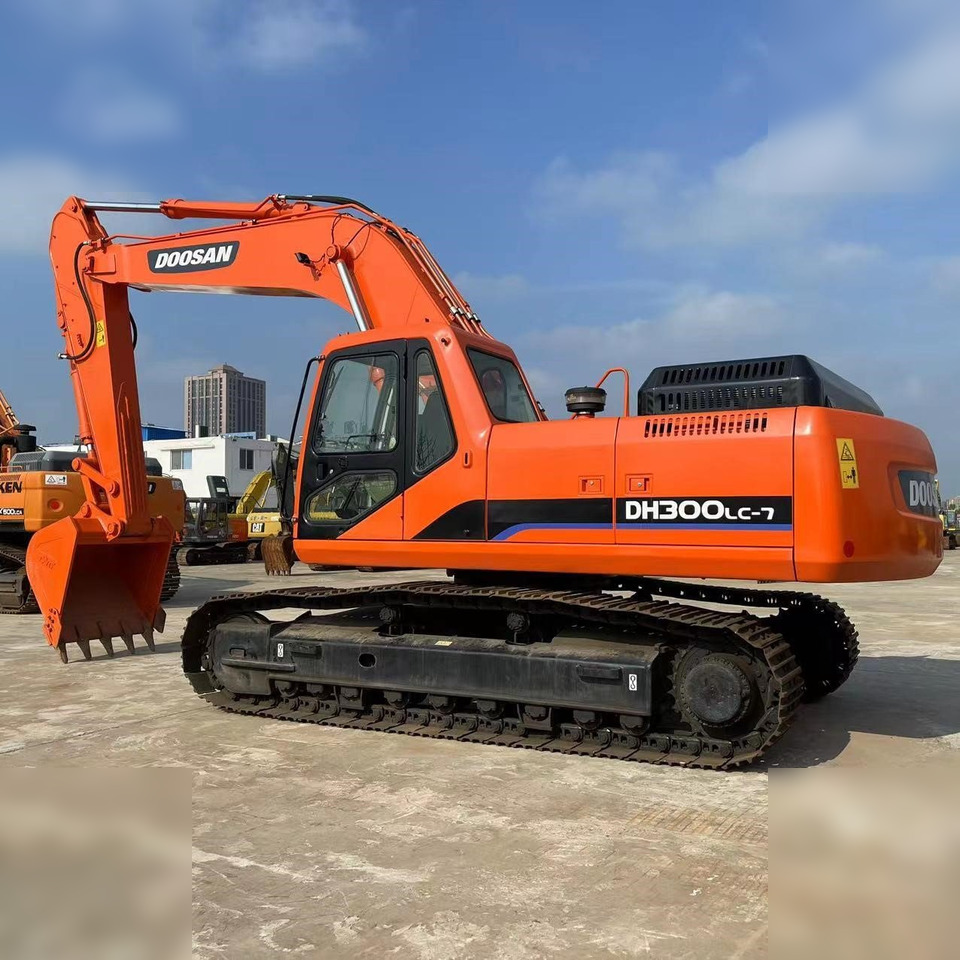 DOOSAN DH300 LC-7 - Kettenbagger: das Bild 2 DOOSAN DH300 LC-7 - Kettenbagger: das Bild 2