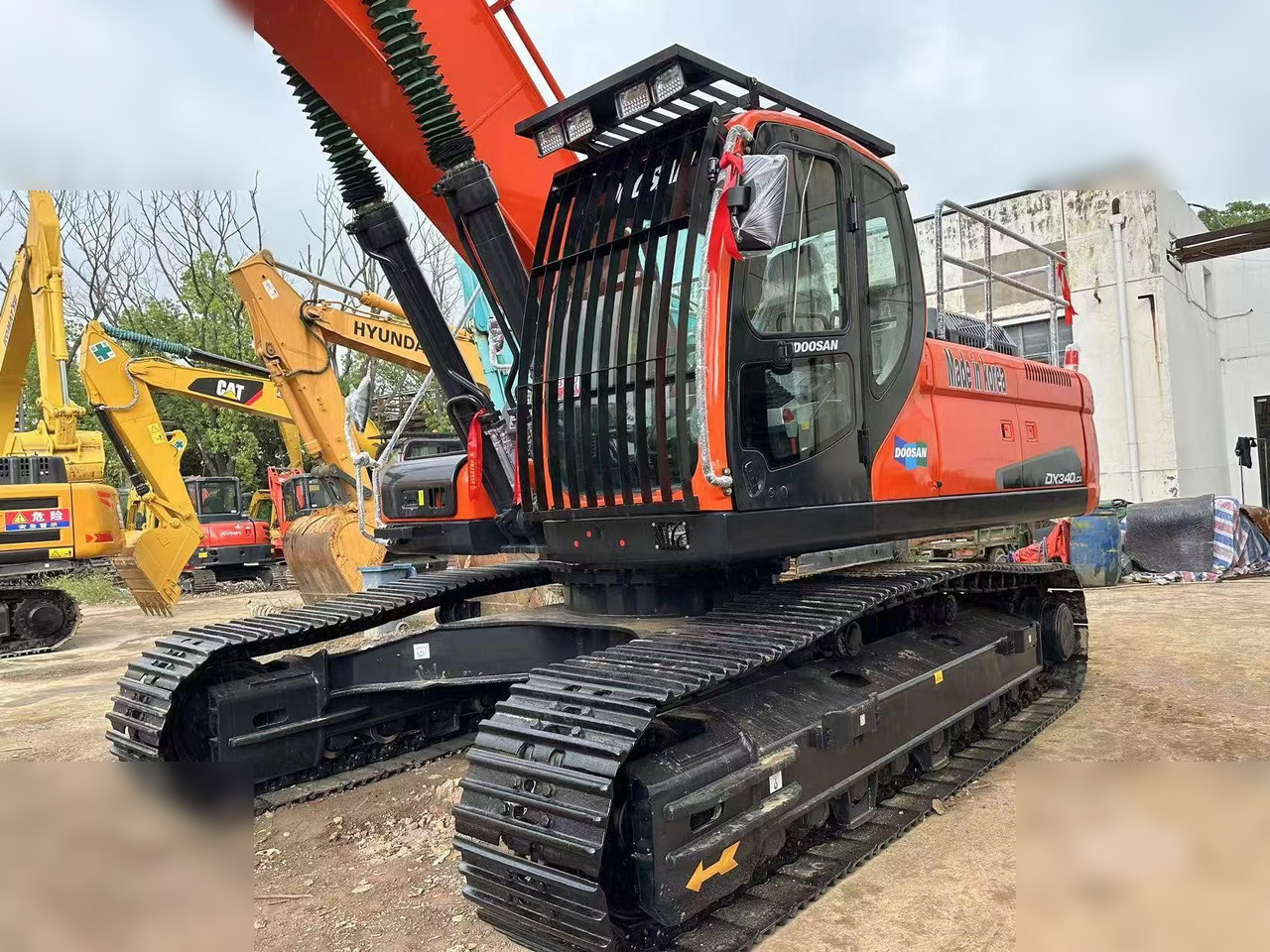DOOSAN DX340 LCA - Kettenbagger: das Bild 4 DOOSAN DX340 LCA - Kettenbagger: das Bild 4