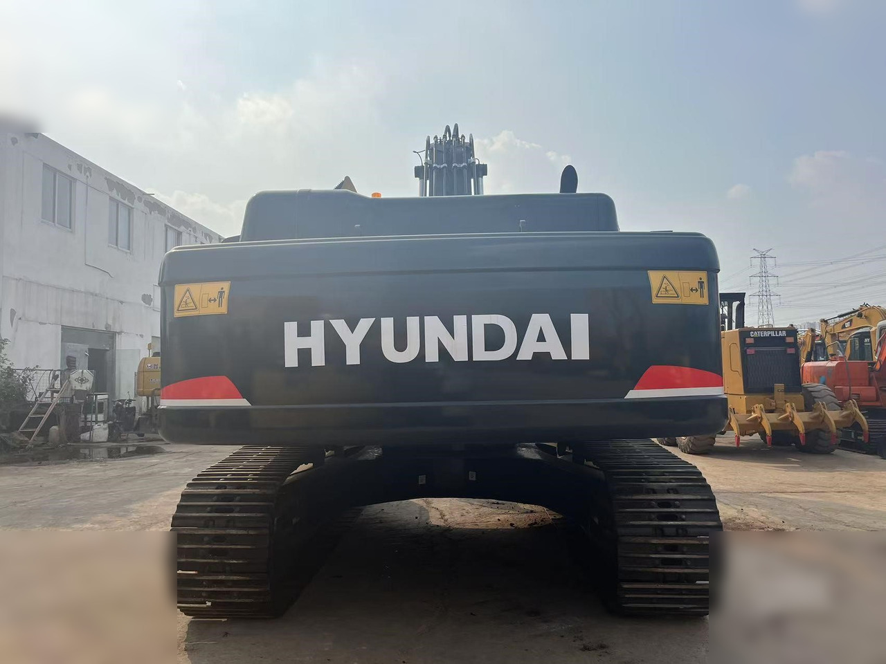 HYUNDAI ROBEX 300 LR-9 - Kettenbagger: das Bild 2 HYUNDAI ROBEX 300 LR-9 - Kettenbagger: das Bild 2