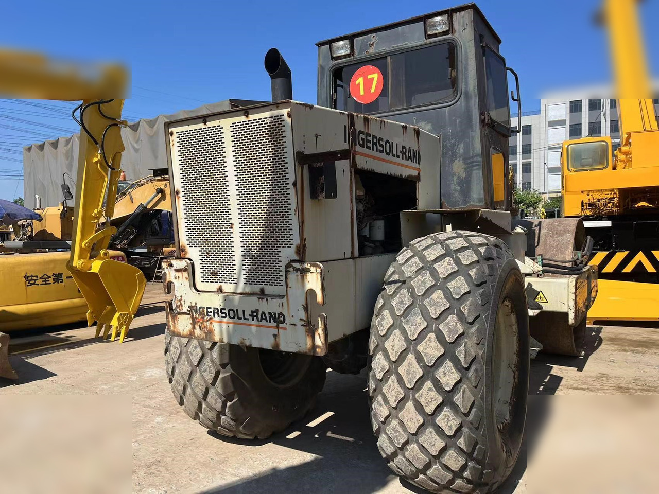 INGERSOLL-RAND SD100D - Walzen: das Bild 3 INGERSOLL-RAND SD100D - Walzen: das Bild 3