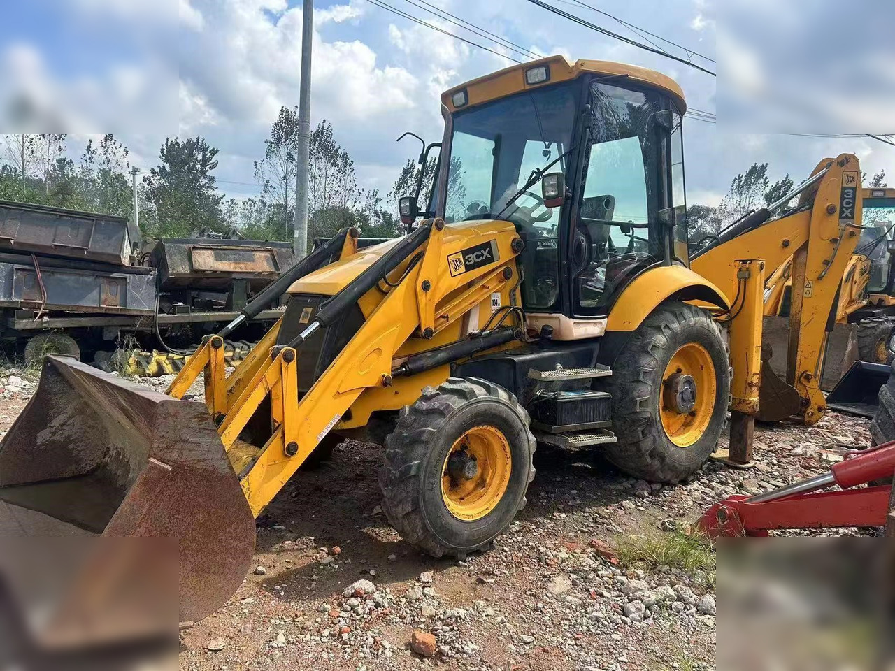 JCB 3CX - Baggerlader: das Bild 2 JCB 3CX - Baggerlader: das Bild 2
