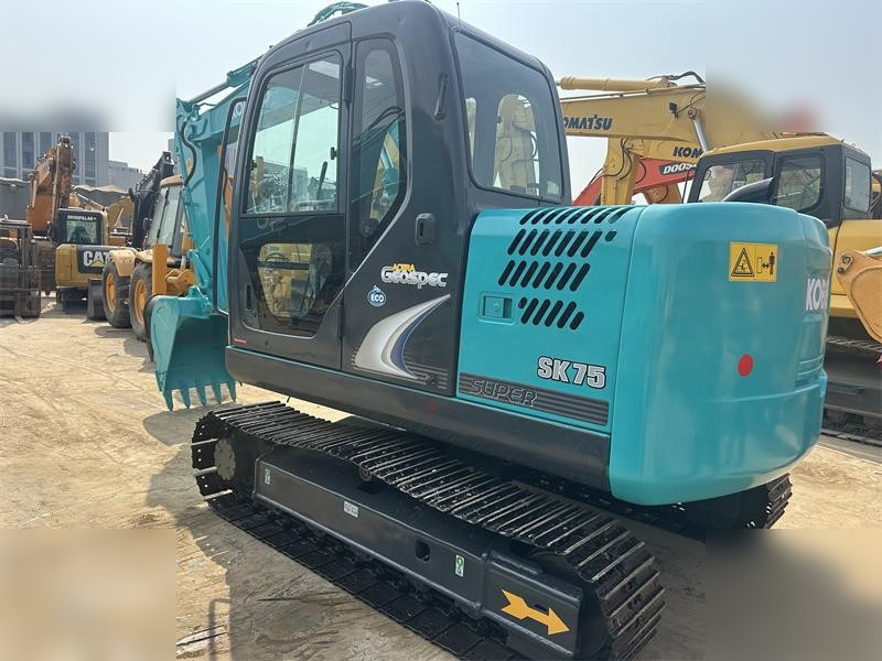 KOBELCO SK75-8 - Kettenbagger: das Bild 2 KOBELCO SK75-8 - Kettenbagger: das Bild 2