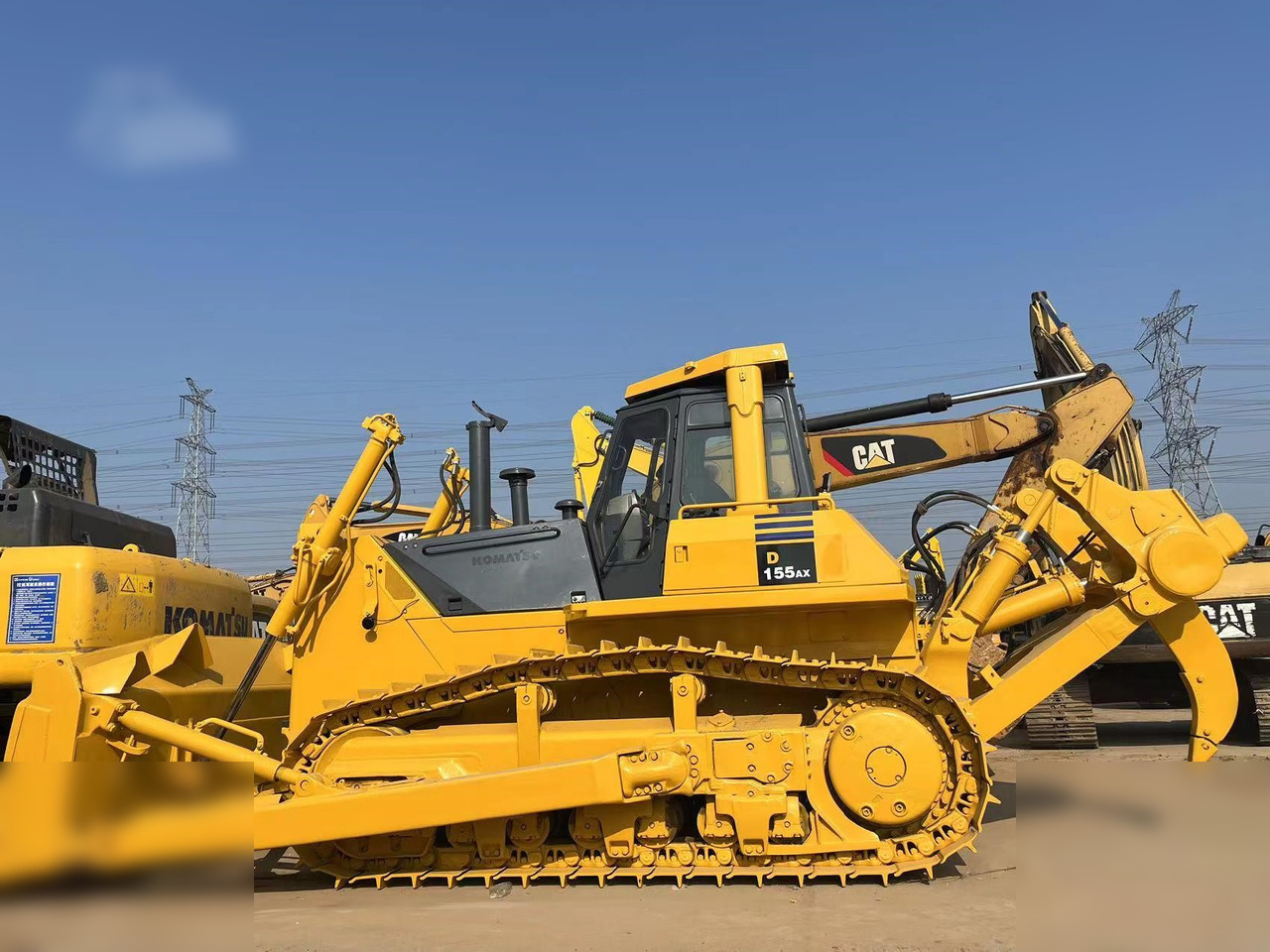 KOMATSU D155AX-5 - Bulldozer: das Bild 1 KOMATSU D155AX-5 - Bulldozer: das Bild 1