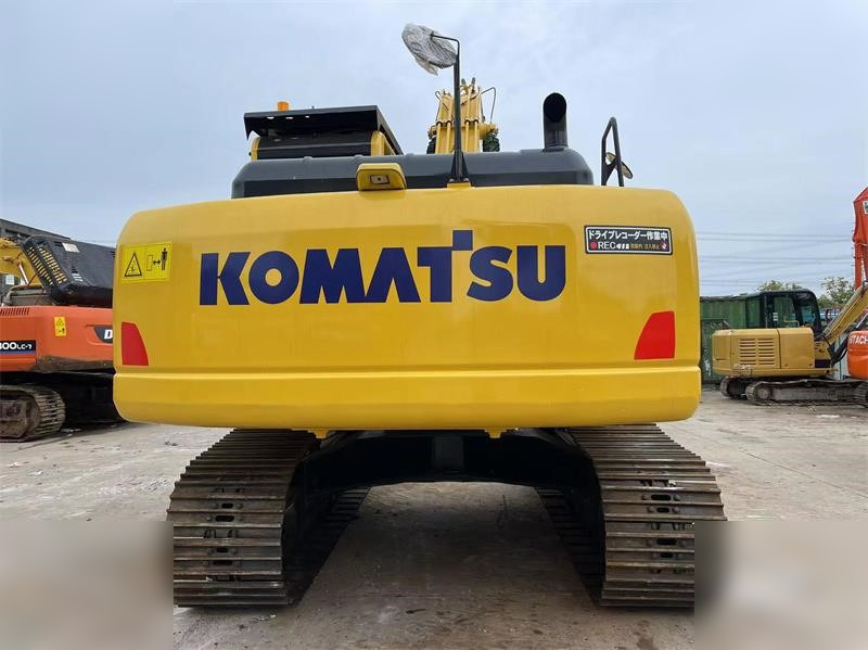 KOMATSU PC200-8N1 - Kettenbagger: das Bild 4 KOMATSU PC200-8N1 - Kettenbagger: das Bild 4