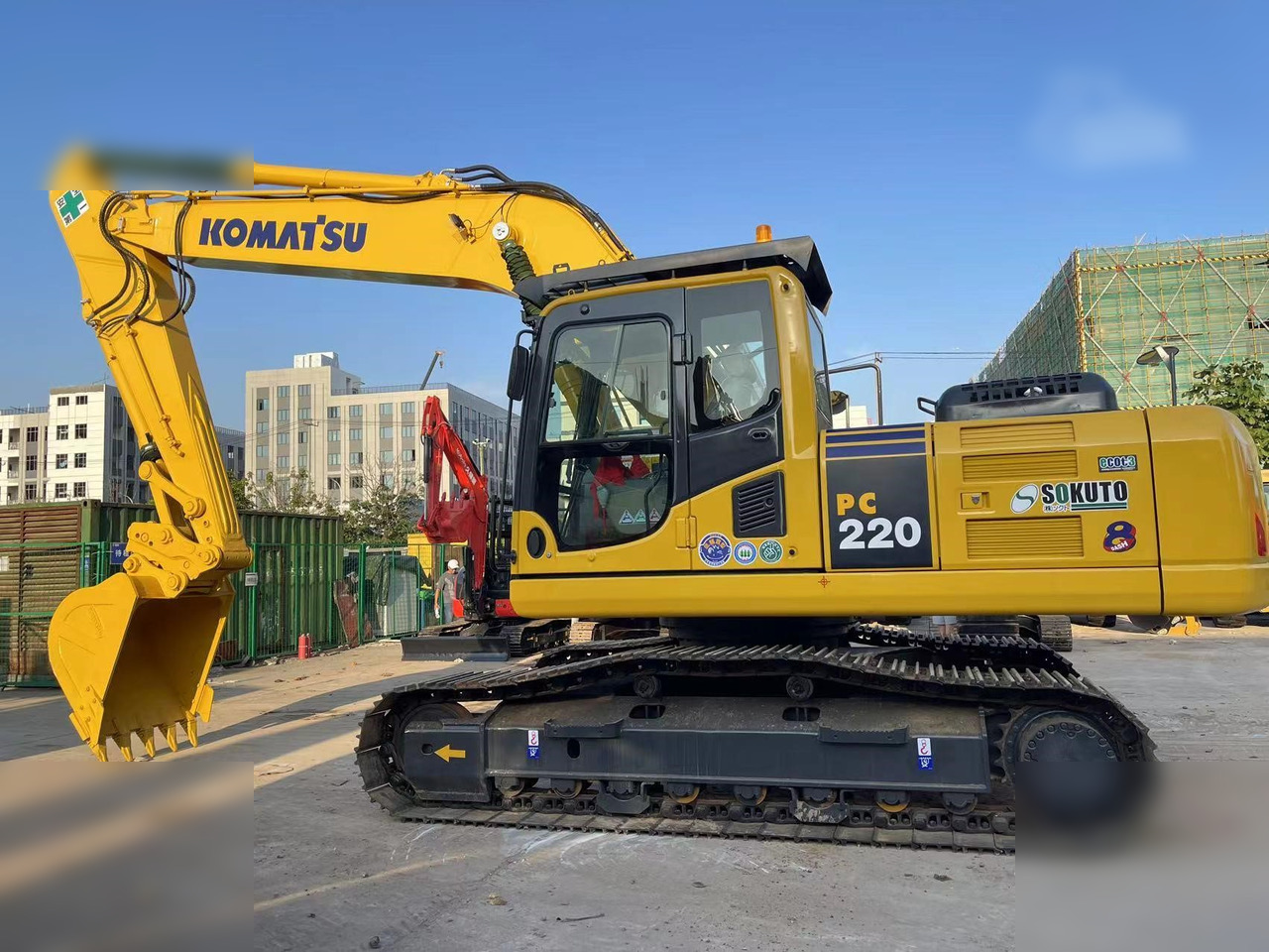KOMATSU PC220-8 - Kettenbagger: das Bild 3 KOMATSU PC220-8 - Kettenbagger: das Bild 3