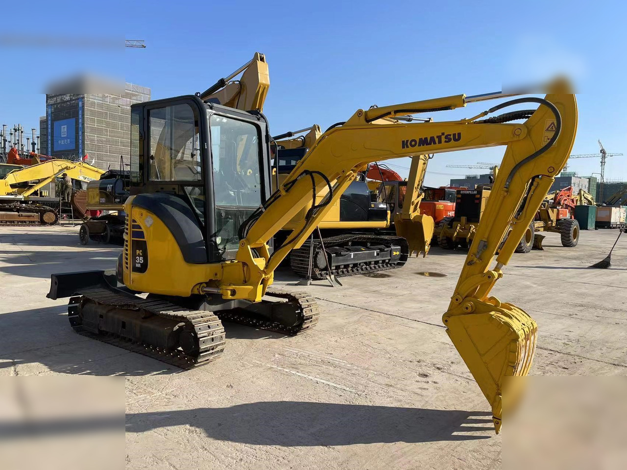 KOMATSU PC35MR-2 – Leasing KOMATSU PC35MR-2: das Bild 7