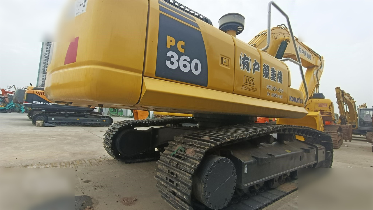 KOMATSU PC360-7 - Kettenbagger: das Bild 2 KOMATSU PC360-7 - Kettenbagger: das Bild 2