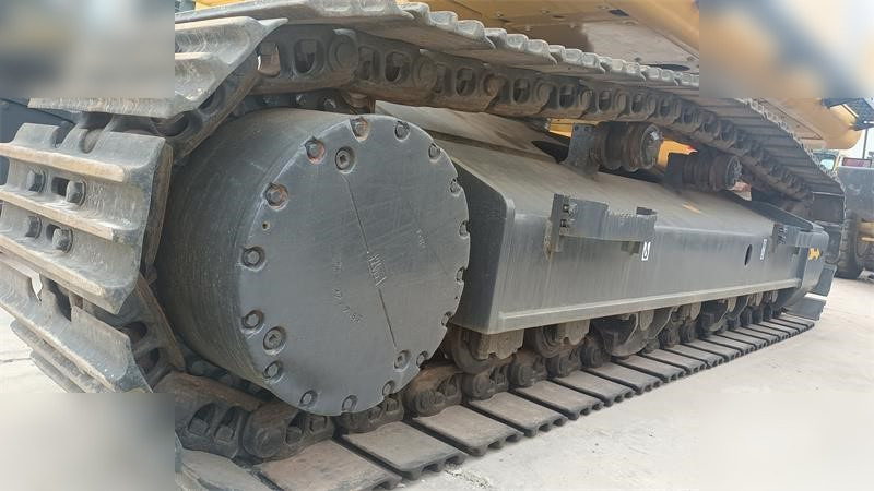 KOMATSU PC400-7 - Kettenbagger: das Bild 4 KOMATSU PC400-7 - Kettenbagger: das Bild 4