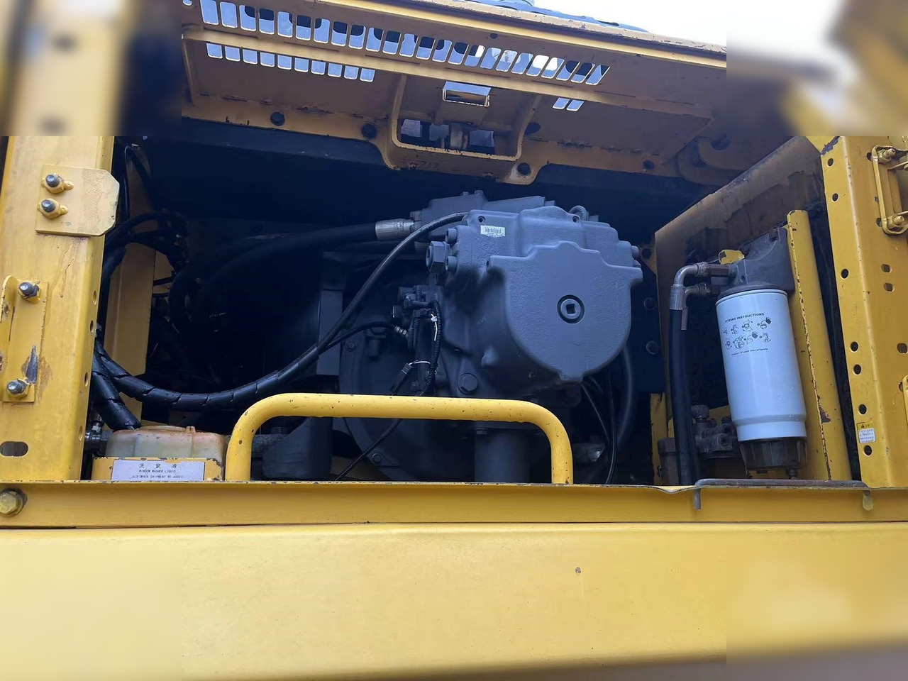 KOMATSU PC400-7 - Kettenbagger: das Bild 4 KOMATSU PC400-7 - Kettenbagger: das Bild 4