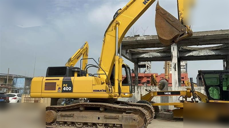 KOMATSU PC400-8 - Kettenbagger: das Bild 2 KOMATSU PC400-8 - Kettenbagger: das Bild 2