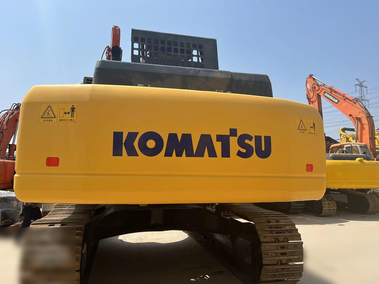 KOMATSU PC400-8 - Kettenbagger: das Bild 2 KOMATSU PC400-8 - Kettenbagger: das Bild 2