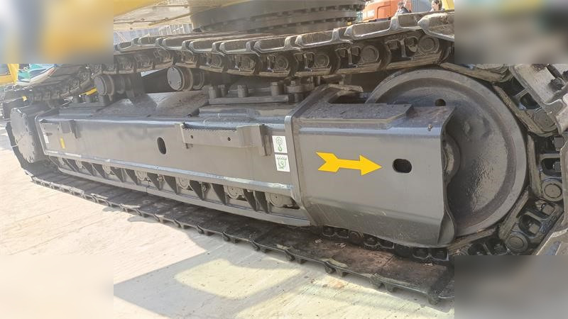 KOMATSU PC450-8 - Kettenbagger: das Bild 3 KOMATSU PC450-8 - Kettenbagger: das Bild 3