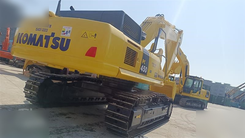 KOMATSU PC450-8 - Kettenbagger: das Bild 4 KOMATSU PC450-8 - Kettenbagger: das Bild 4