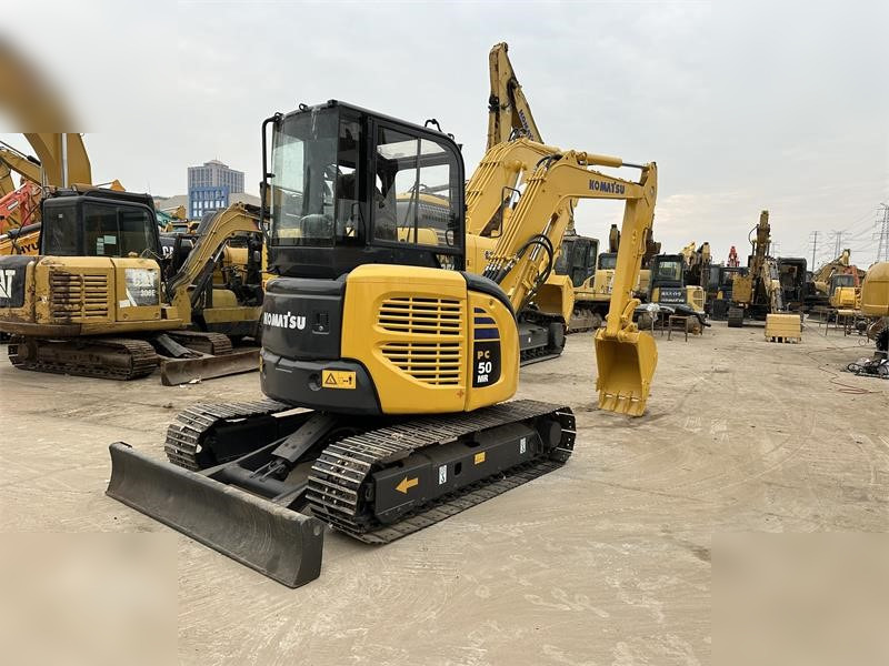 KOMATSU PC50MR-2 - Minibagger: das Bild 2 KOMATSU PC50MR-2 - Minibagger: das Bild 2