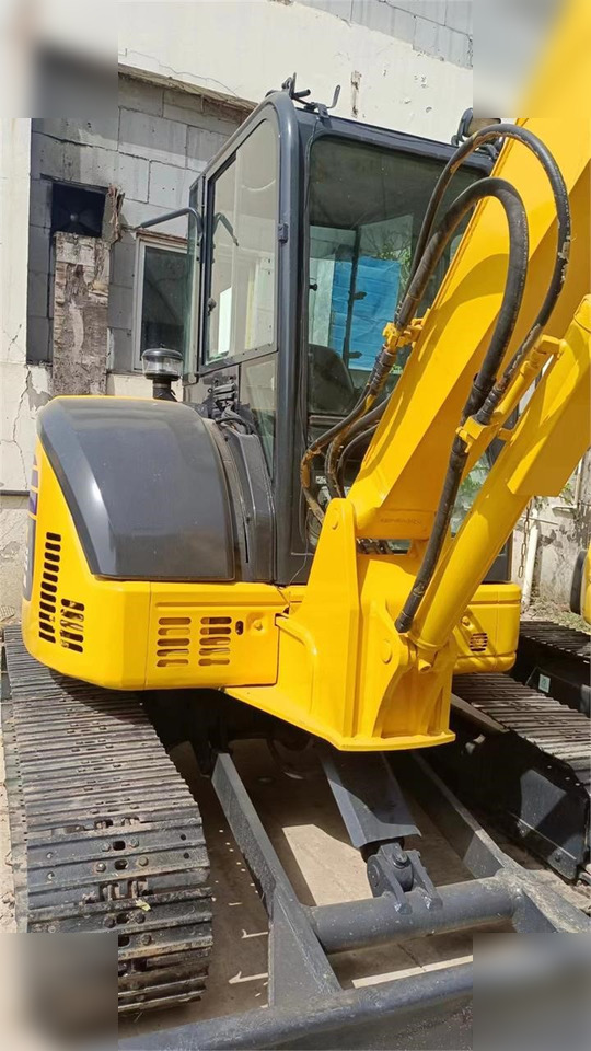 KOMATSU PC55MR-2 - Minibagger: das Bild 2 KOMATSU PC55MR-2 - Minibagger: das Bild 2