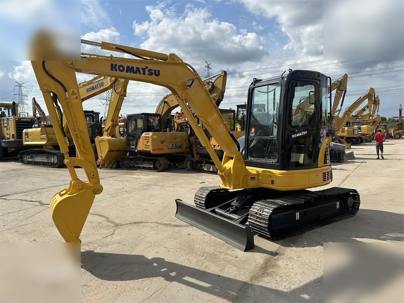 KOMATSU PC55MR-2 - Minibagger: das Bild 3 KOMATSU PC55MR-2 - Minibagger: das Bild 3