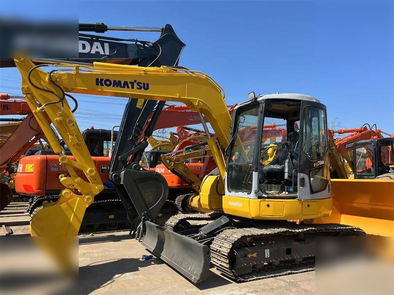 KOMATSU PC78US-6 - Kettenbagger: das Bild 2 KOMATSU PC78US-6 - Kettenbagger: das Bild 2