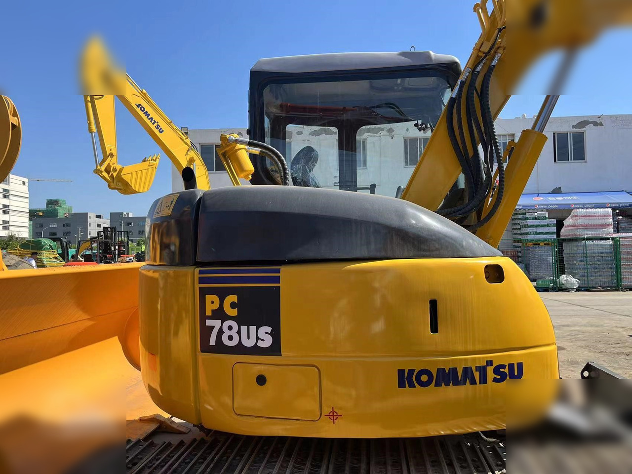 KOMATSU PC78US - Kettenbagger: das Bild 3 KOMATSU PC78US - Kettenbagger: das Bild 3