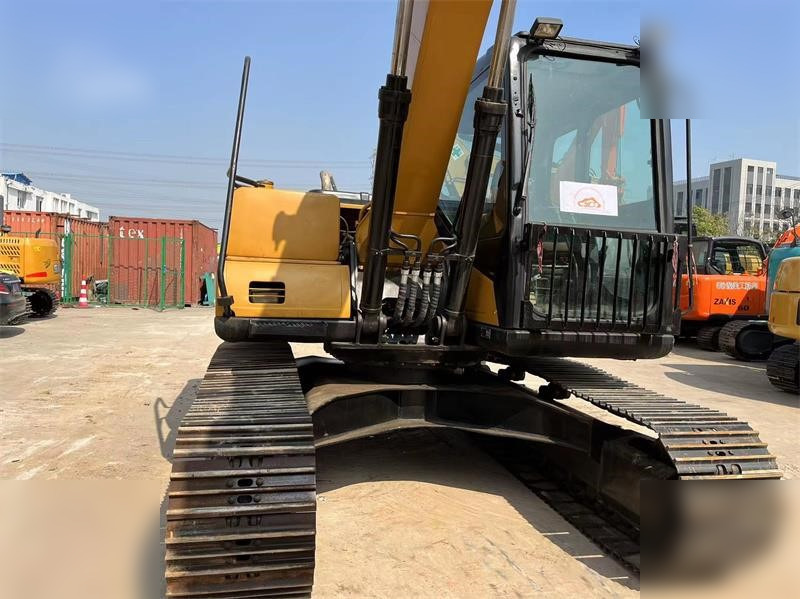 SANY SY135C - Kettenbagger: das Bild 2 SANY SY135C - Kettenbagger: das Bild 2