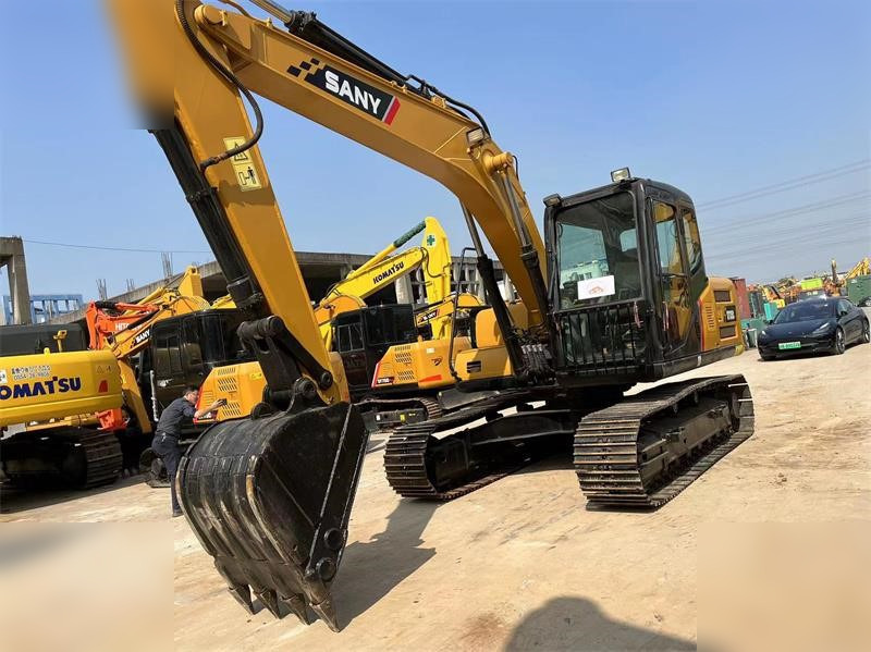 SANY SY135C - Kettenbagger: das Bild 3 SANY SY135C - Kettenbagger: das Bild 3
