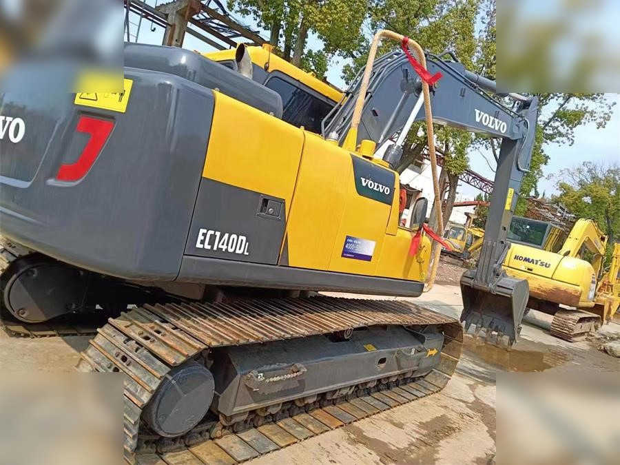 VOLVO EC140DL - Kettenbagger: das Bild 2 VOLVO EC140DL - Kettenbagger: das Bild 2