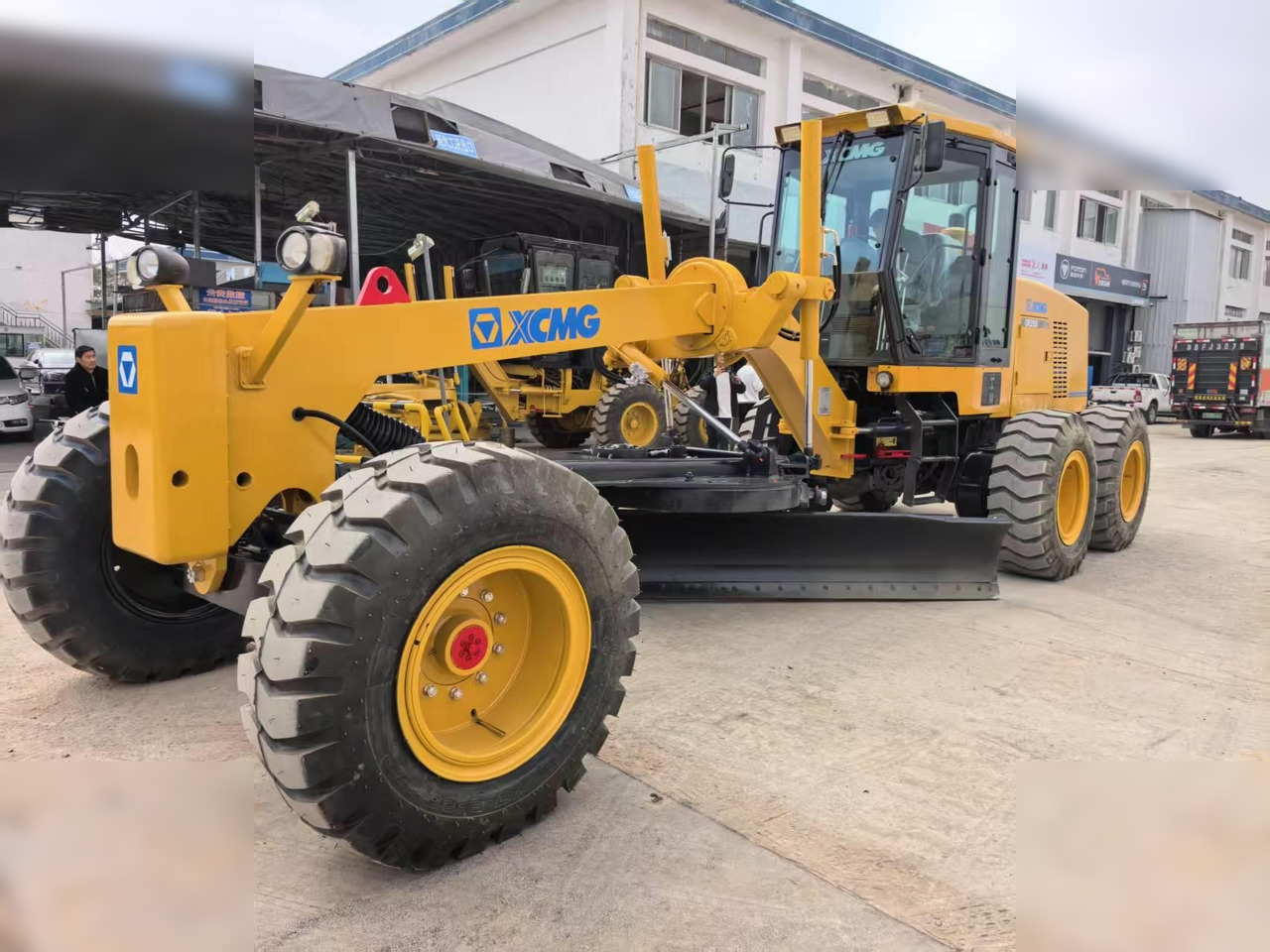 XCMG GR2153 - Grader: das Bild 1 XCMG GR2153 - Grader: das Bild 1