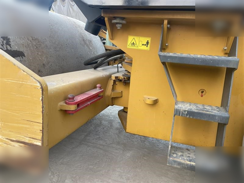 XCMG XS143J - Walzenzug: das Bild 5 XCMG XS143J - Walzenzug: das Bild 5