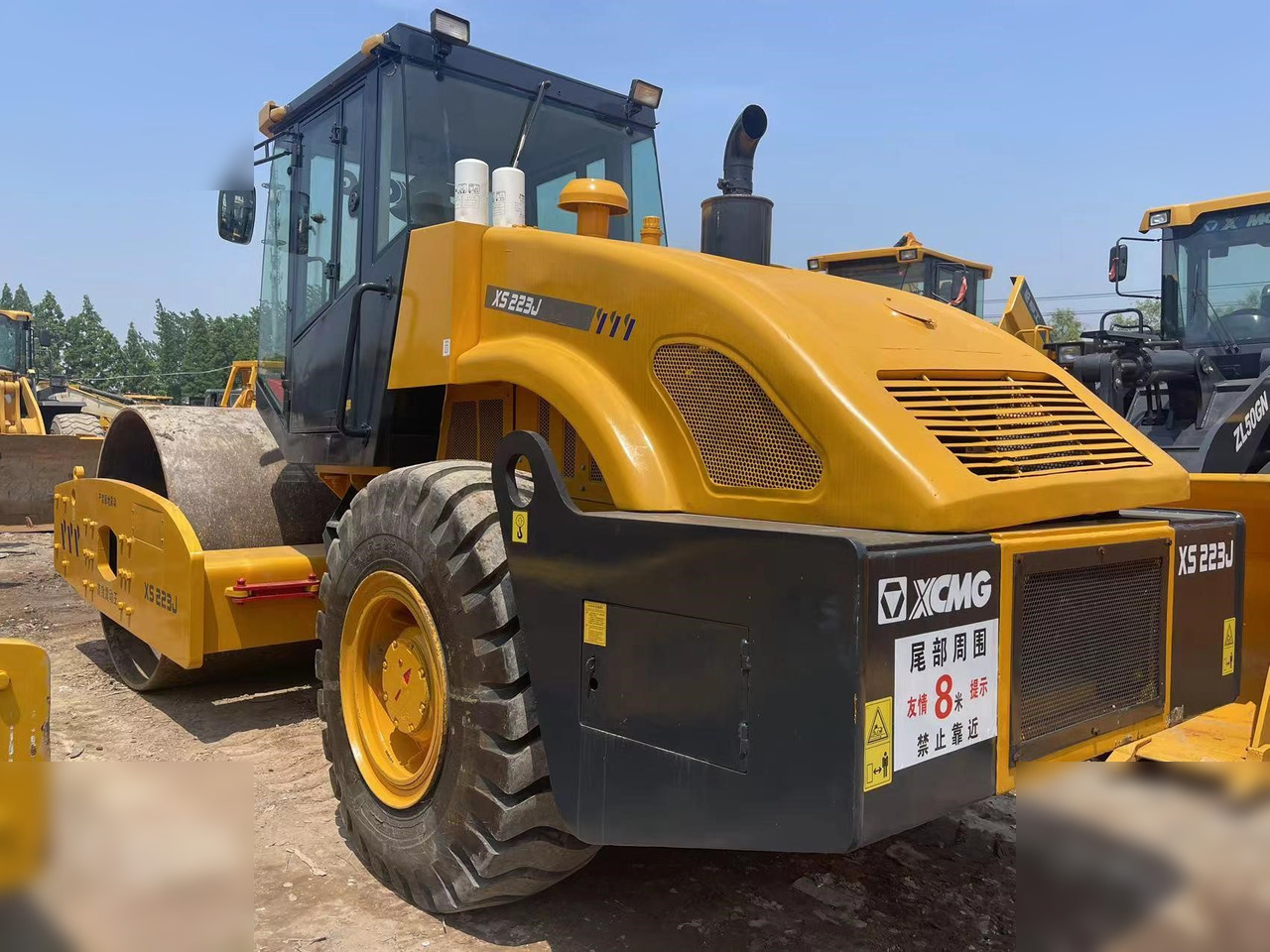 XCMG XS223J - Walzenzug: das Bild 1 XCMG XS223J - Walzenzug: das Bild 1