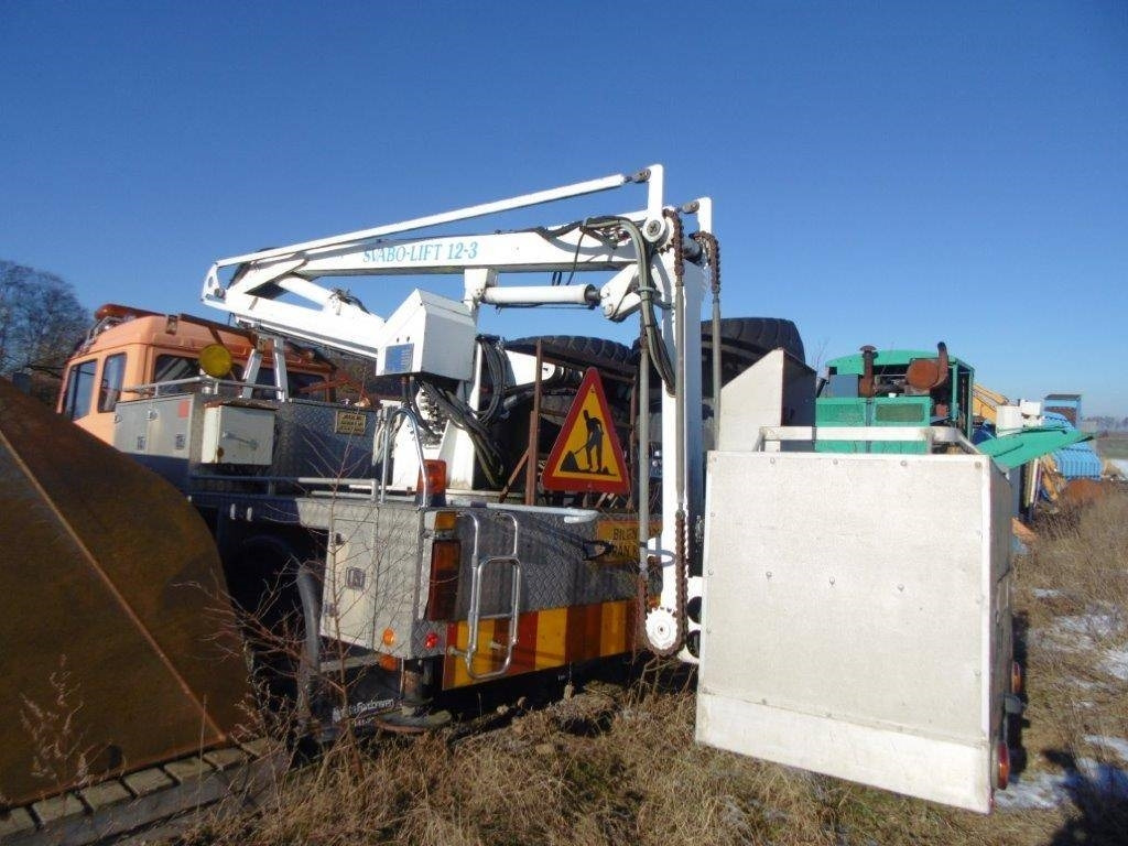 Skylift MB Crusher 1117 - Anhänger-Arbeitsbühne: das Bild 1 Skylift MB Crusher 1117 - Anhänger-Arbeitsbühne: das Bild 1
