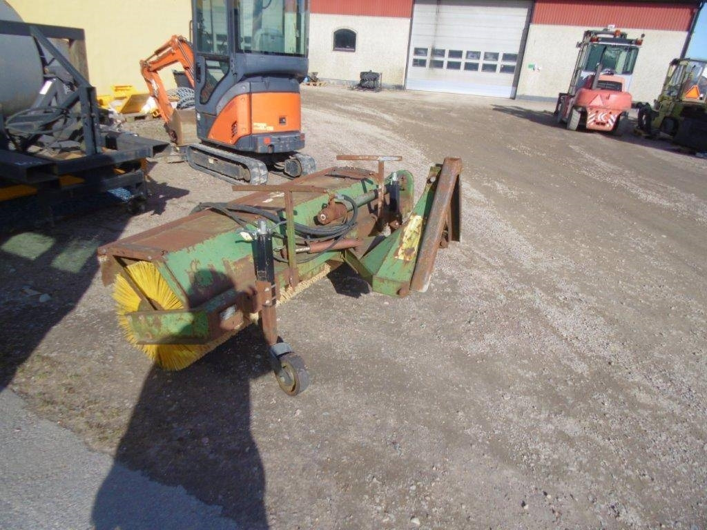 Sop Hydr. Bredd 2250 - Kehrbesen: das Bild 2 Sop Hydr. Bredd 2250 - Kehrbesen: das Bild 2