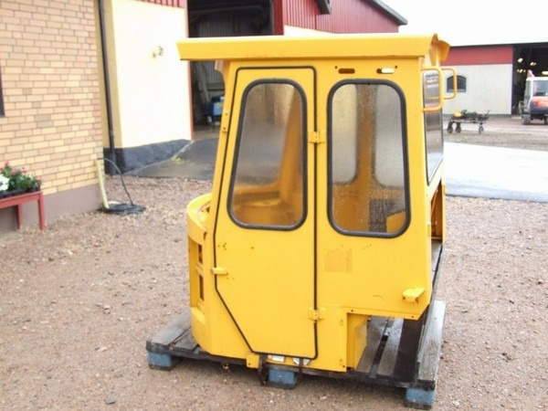 Volvo 4300-4600 - Fahrerhaus für Baumaschine: das Bild 1 Volvo 4300-4600 - Fahrerhaus für Baumaschine: das Bild 1