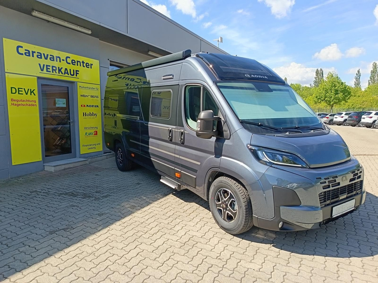 Adria Twin Edition 640 SGX Maxi 132kW*LED*HUBBETT* - Camper Van: das Bild 2 Adria Twin Edition 640 SGX Maxi 132kW*LED*HUBBETT* - Camper Van: das Bild 2