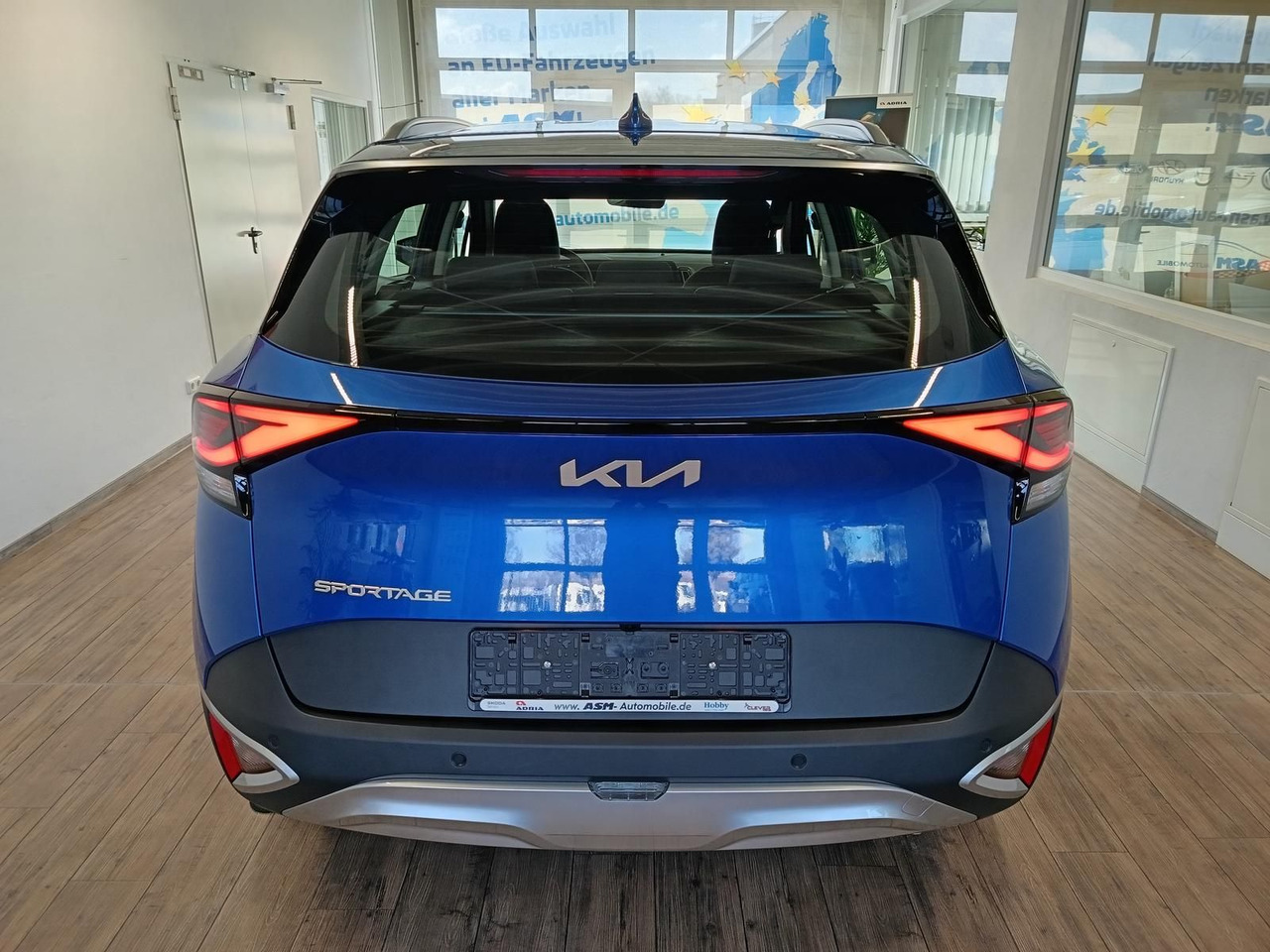 Kia Sportage 1.6 T-GDI DCT Vision*NAVI*LED*R-KAM*DAB - SUV/ Geländewagen: das Bild 5 Kia Sportage 1.6 T-GDI DCT Vision*NAVI*LED*R-KAM*DAB - SUV/ Geländewagen: das Bild 5