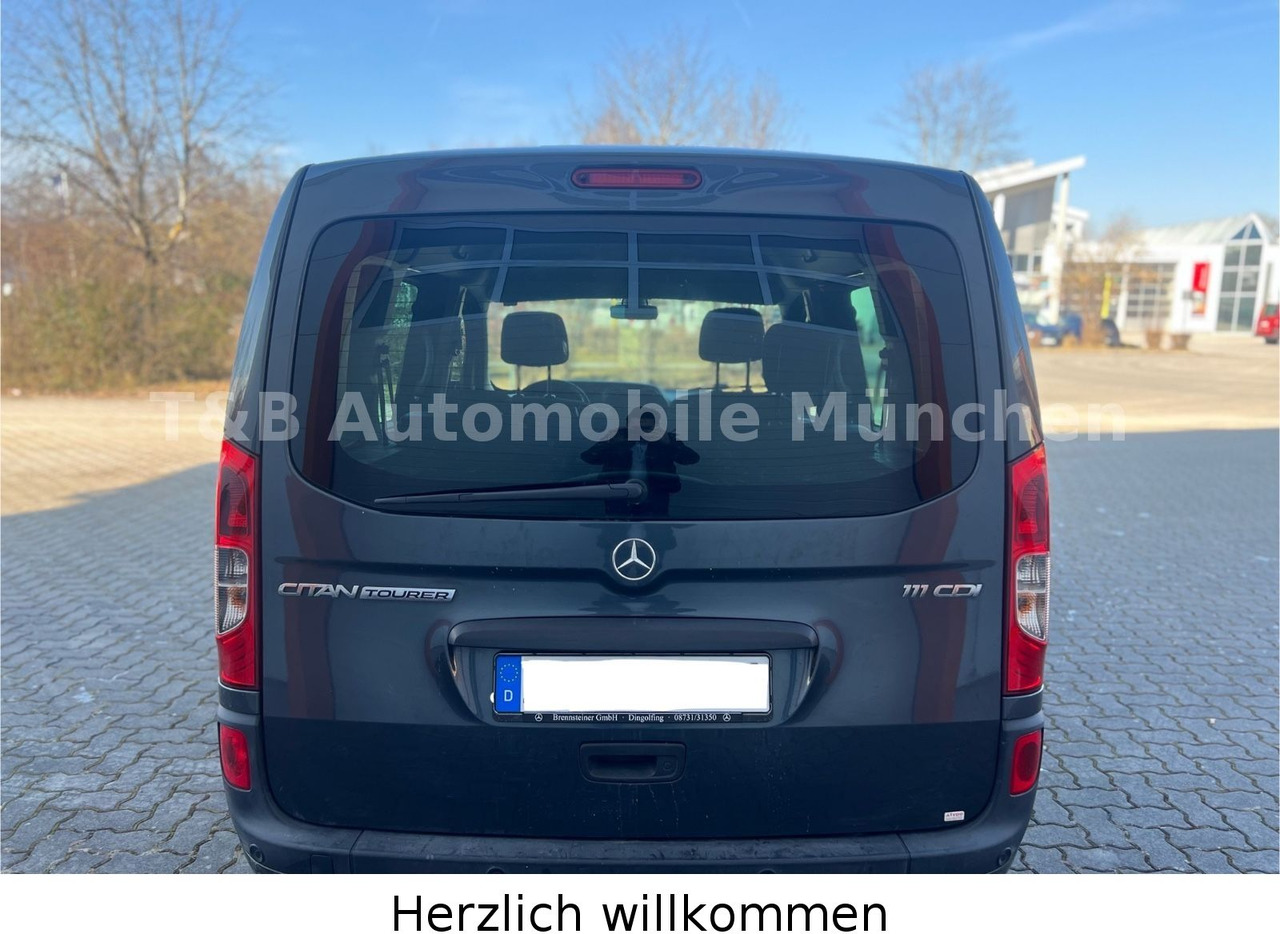 Mercedes-Benz Citan Kombi 111 CDI*Lang*Tourer*Klima*PDC*Euro6* - PKW: das Bild 4 Mercedes-Benz Citan Kombi 111 CDI*Lang*Tourer*Klima*PDC*Euro6* - PKW: das Bild 4