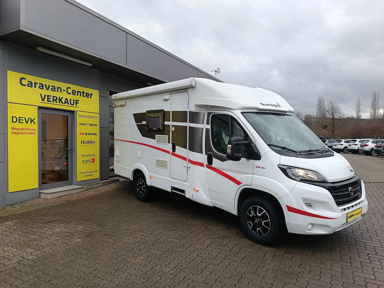 Sunlight T 58*MARKISE*SOLAR*SAT*TV*ROLLER TRÄGER - Teilintegriertes Wohnmobil: das Bild 2 Sunlight T 58*MARKISE*SOLAR*SAT*TV*ROLLER TRÄGER - Teilintegriertes Wohnmobil: das Bild 2
