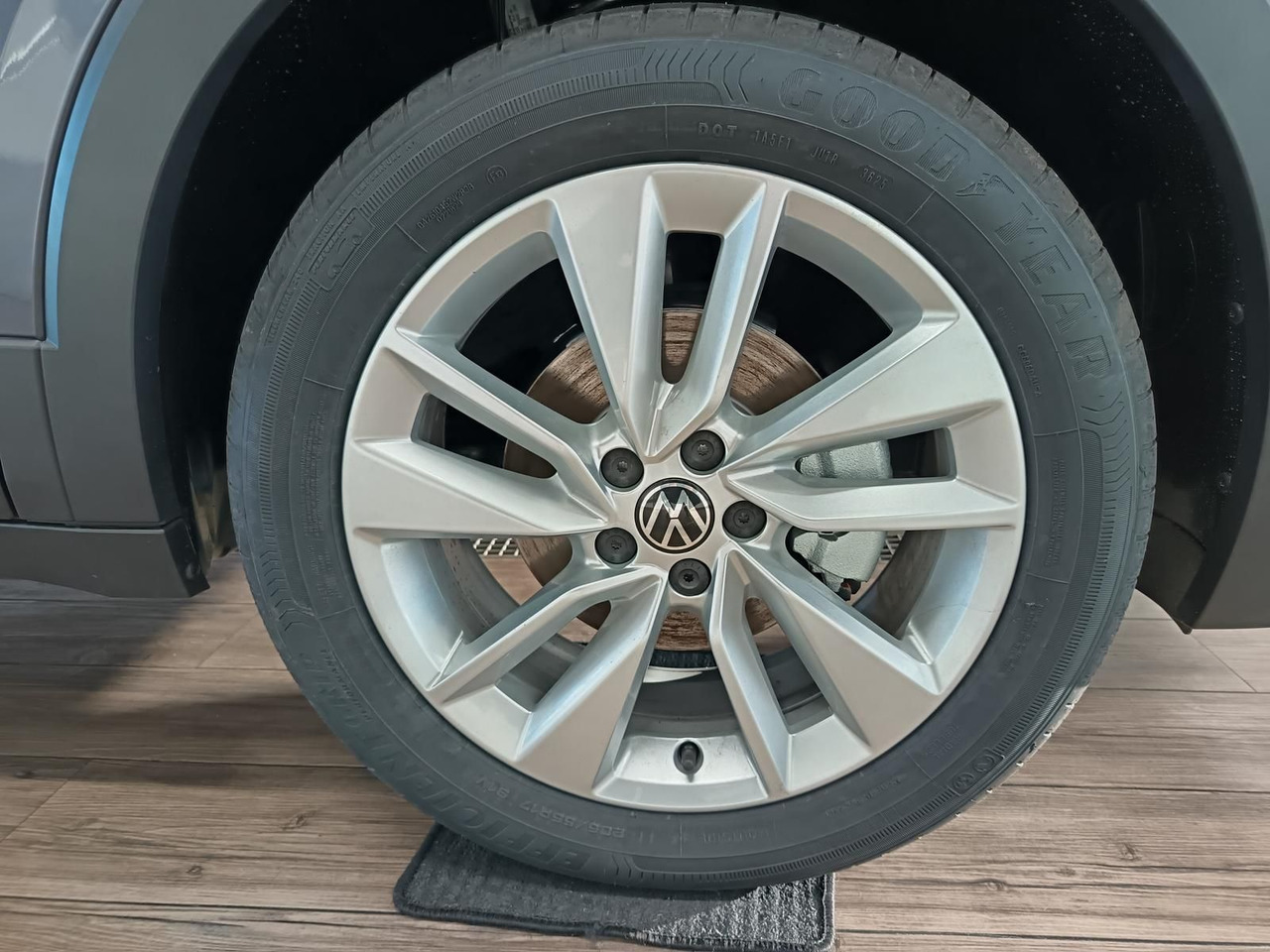 SUV/ Geländewagen Volkswagen T-Cross Life 1.5 TSI DSG*AHK*MATRIX LED*ACC*SHZ*: das Bild 22 SUV/ Geländewagen Volkswagen T-Cross Life 1.5 TSI DSG*AHK*MATRIX LED*ACC*SHZ*: das Bild 22