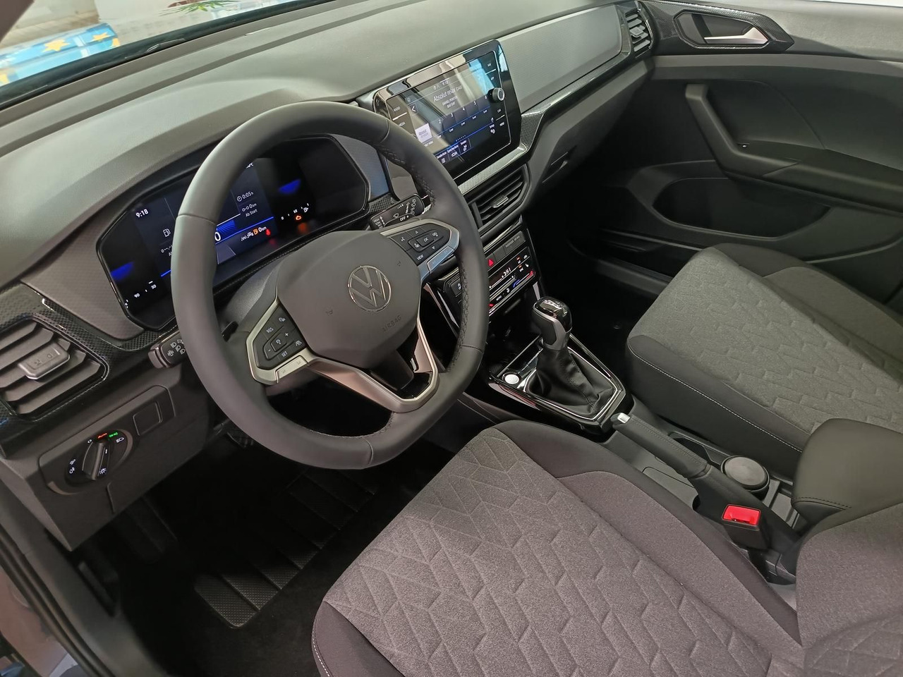 SUV/ Geländewagen Volkswagen T-Cross Life 1.5 TSI DSG*AHK*MATRIX LED*ACC*SHZ*: das Bild 21 SUV/ Geländewagen Volkswagen T-Cross Life 1.5 TSI DSG*AHK*MATRIX LED*ACC*SHZ*: das Bild 21