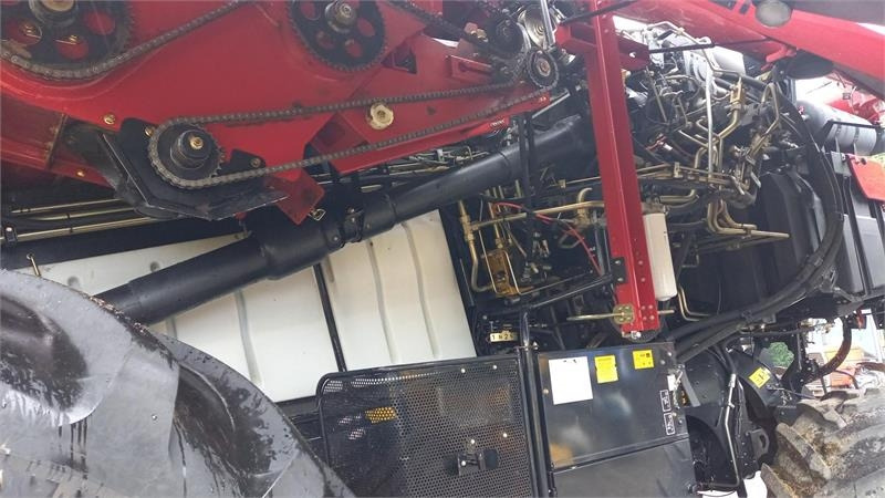 Case IH Axial Flow 9240 - Mähdrescher: das Bild 5 Case IH Axial Flow 9240 - Mähdrescher: das Bild 5