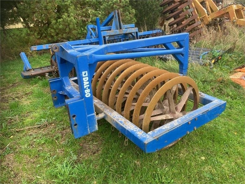 Dal-Bo Frontpakker 1,5 m - Ackerwalze: das Bild 2 Dal-Bo Frontpakker 1,5 m - Ackerwalze: das Bild 2