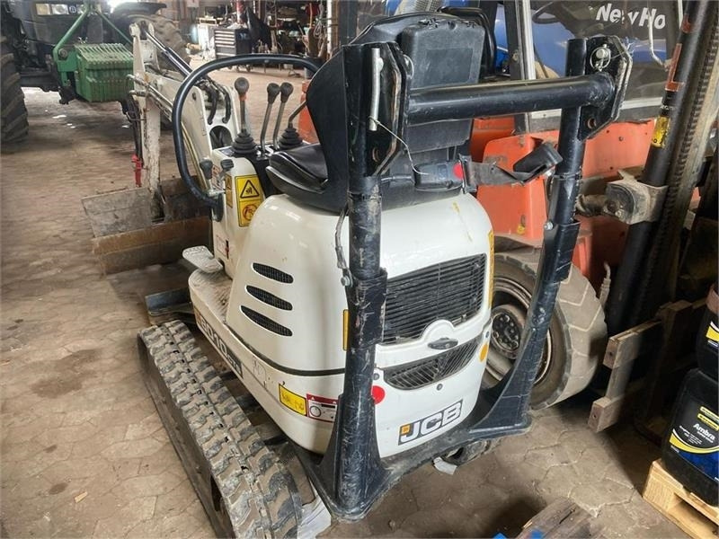 JCB 8010 CTS - Minibagger: das Bild 2 JCB 8010 CTS - Minibagger: das Bild 2