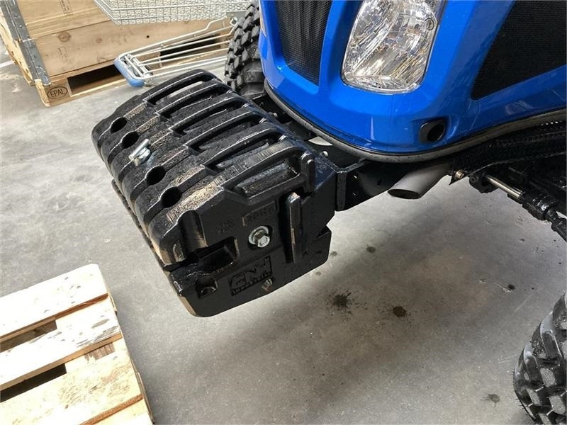 New Holland Boomer til 35-40-50-55 - Gegengewicht: das Bild 1 New Holland Boomer til 35-40-50-55 - Gegengewicht: das Bild 1