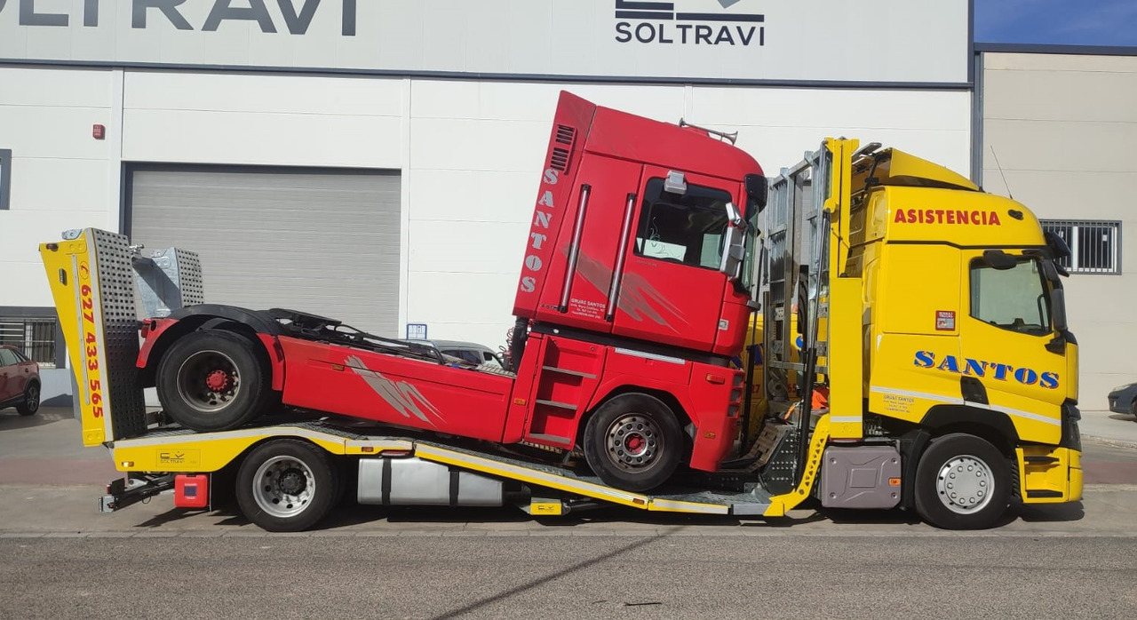 RENAULT T 520 - Autotransporter LKW: das Bild 1 RENAULT T 520 - Autotransporter LKW: das Bild 1