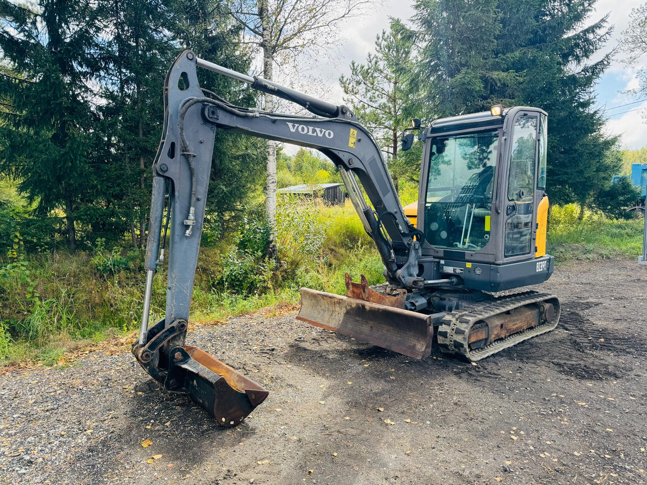 VOLVO EC35C - Minibagger: das Bild 1 VOLVO EC35C - Minibagger: das Bild 1