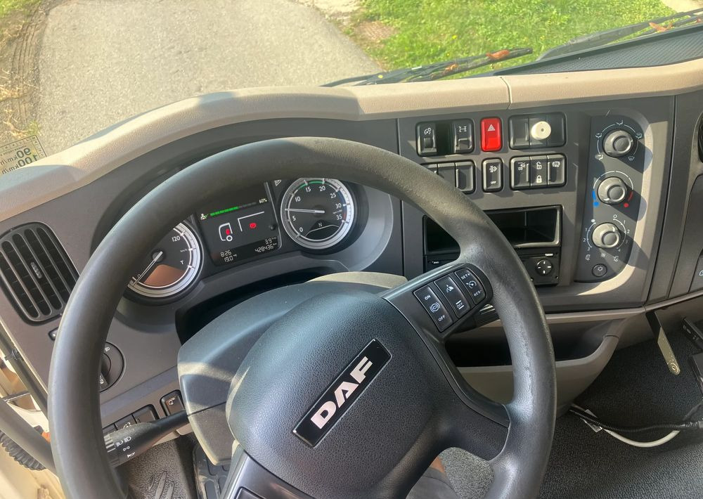 DAF DAF LF 180 kurierka kontener 18 palet - Koffer LKW: das Bild 3 DAF DAF LF 180 kurierka kontener 18 palet - Koffer LKW: das Bild 3