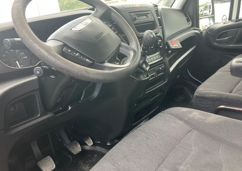 Iveco Daily 35C15 chłodnia 6 palet winda - Kühltransporter: das Bild 5 Iveco Daily 35C15 chłodnia 6 palet winda - Kühltransporter: das Bild 5