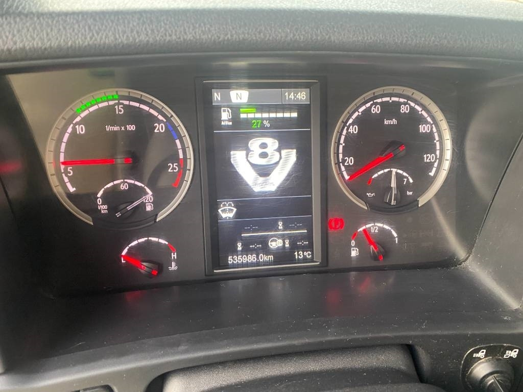 Scania R580lb8x4*4hna - Abrollkipper: das Bild 4 Scania R580lb8x4*4hna - Abrollkipper: das Bild 4